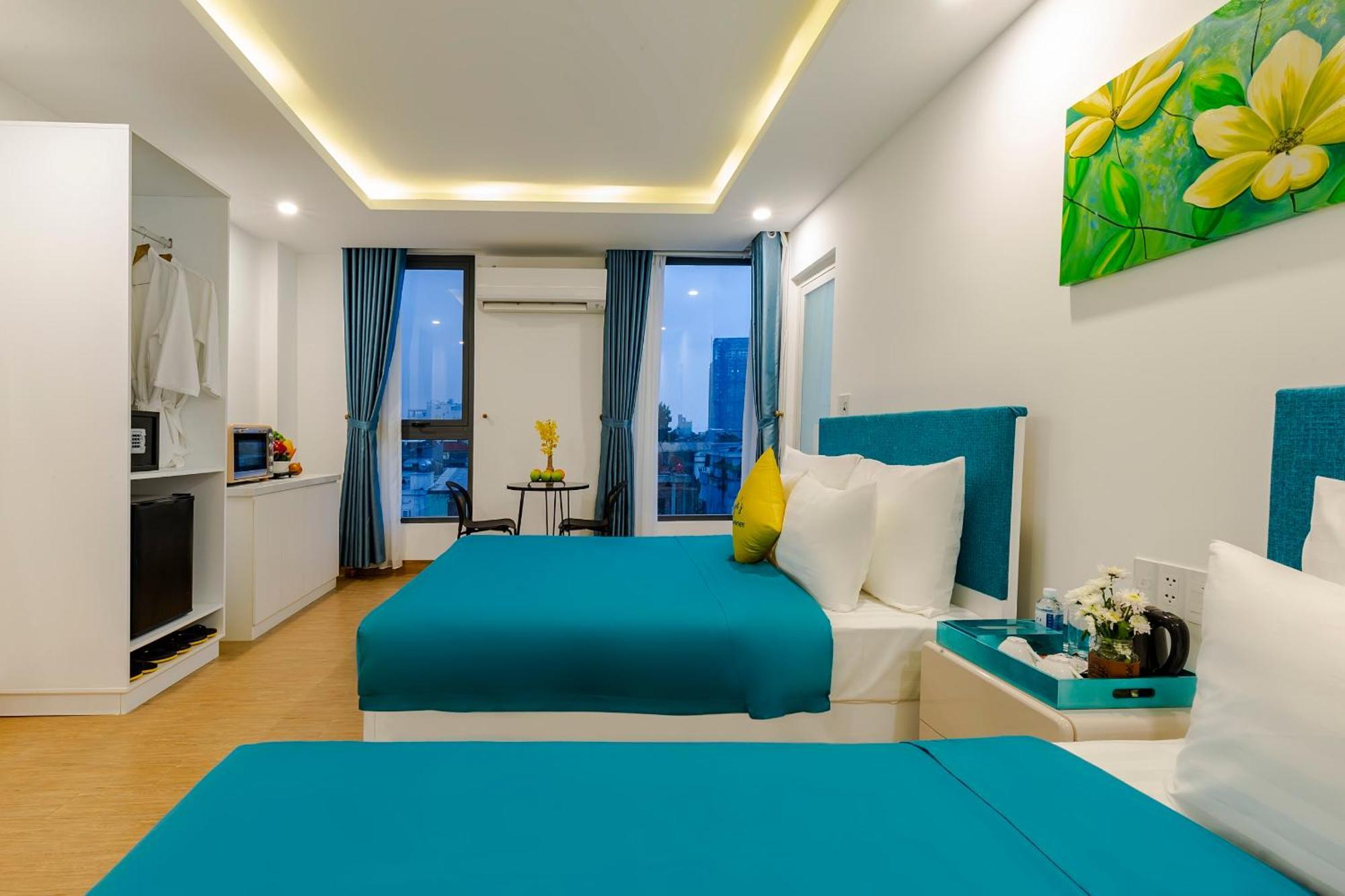 Lyn's & 3* Đà Nẵng